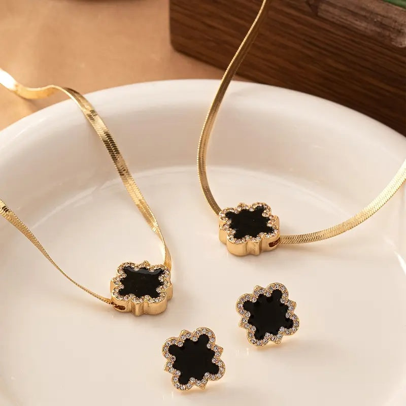 One-Drop Blumenanhänger Halskette – Eleganz mit einem Hauch von Natur