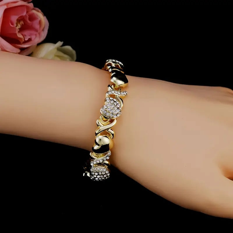 Luxuriöses Herzförmiges Schmuckset – Eleganz und Romantik in Einem